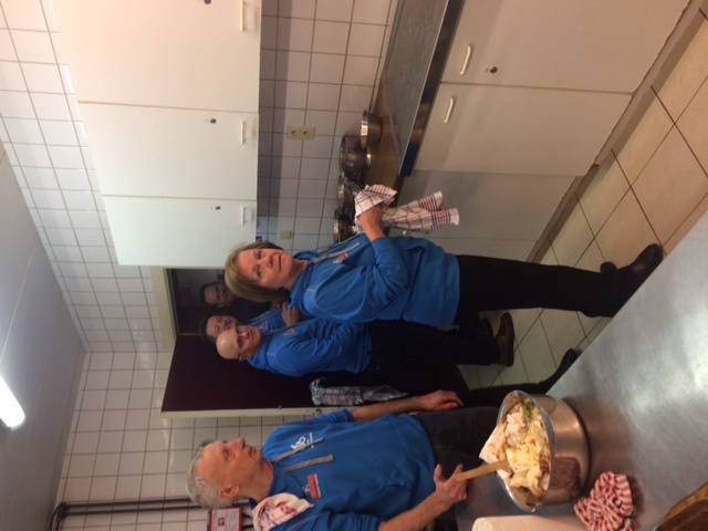 helpers in Eindhout